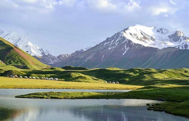 Pamir Nomad Yurt Camp Hotel Kara-Kavak Exterior foto